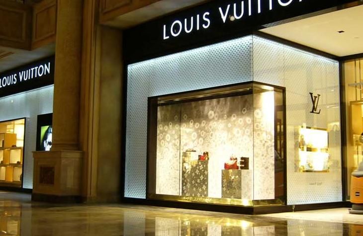 intersistem: Isıtma, Soğutma, Havalandırma - Referanslar - Louis Vuitton - Bangalore / Hindistan